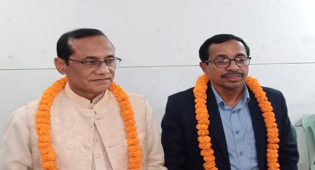 পাবনা প্রেস ক্লাবের সভাপতি আখতার, সম্পাদক জহুরুল