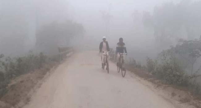 কুয়াশায় ঢাকা পঞ্চগড়