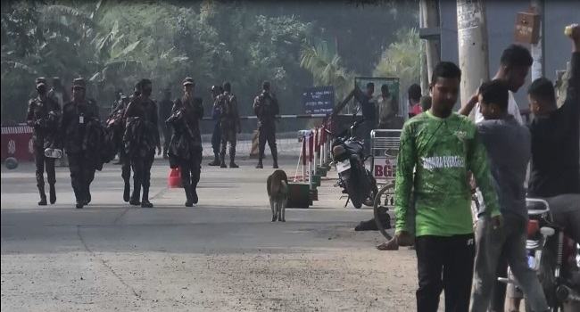 ভোমরা স্থলবন্দরে আমদানি-রফতানি বন্ধ
