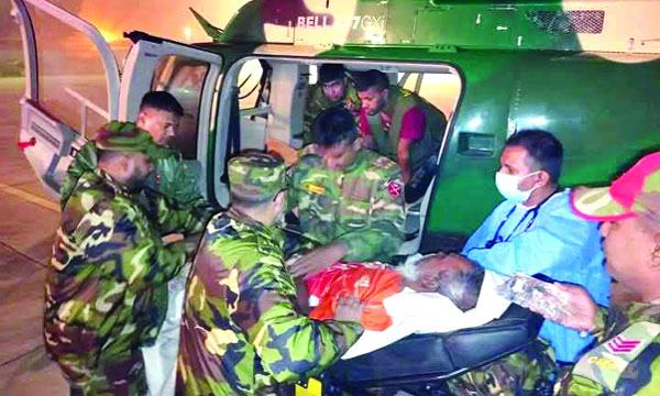 শহীদ আবু সাঈদের বাবাকে সেনা হেলিকপ্টারে ঢাকা আনা হয়েছে