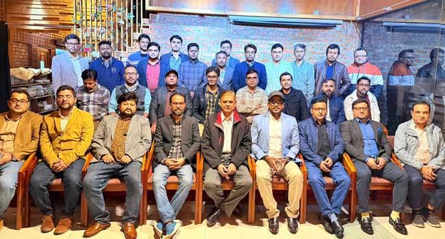 অনলাইন এডিটরস অ্যালায়েন্সের সভাপতি হাসান শরীফ, সাধারণ সম্পাদক সোহেল