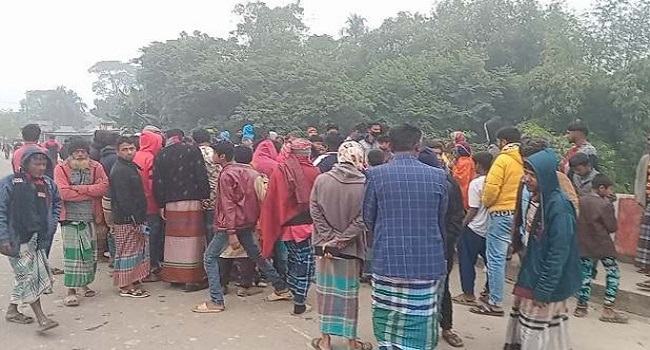 গফরগাঁওয়ে সড়ক দুর্ঘটনায় নিহত ১