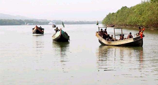 নাফনদীর নিষেধাজ্ঞা প্রত্যাহার : স্বস্তি ফিরেছে সেন্টমার্টিনে