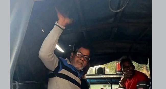 চাটমোহরে ২ আ’লীগ নেতা গ্রেফতার
