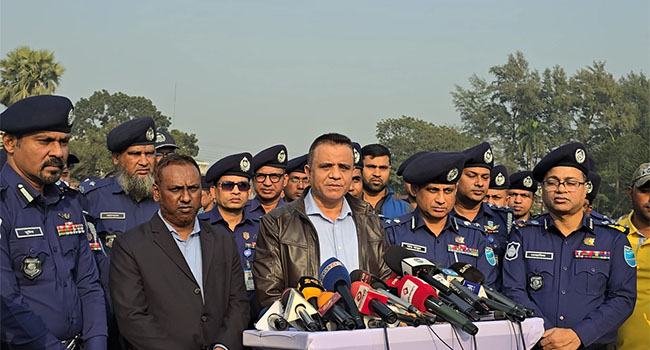 বিজয় দিবসে নিরাপত্তা ঝুঁকি নেই : ঢাকা রেঞ্জ ডিআইজি
