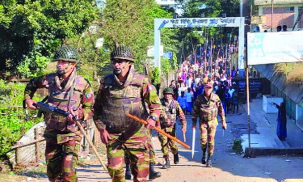 কোম্পানীগঞ্জে ফোনে চার্জ দেয়া নিয়ে সংঘর্ষ আহত অর্ধশতাধিক