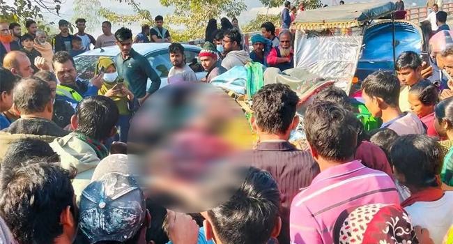 ভৈরবে কাভার্ডভ্যান-অটোরিকশার সংঘর্ষে নারীসহ নিহত ৫