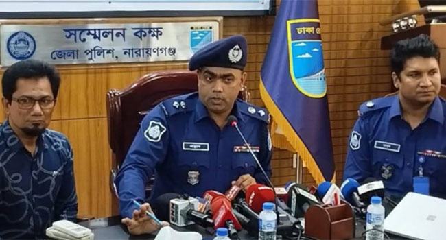 নারায়ণগঞ্জে শিক্ষার্থী সীমান্তের ঘাতক ছিনতাইকারী গ্রেফতার