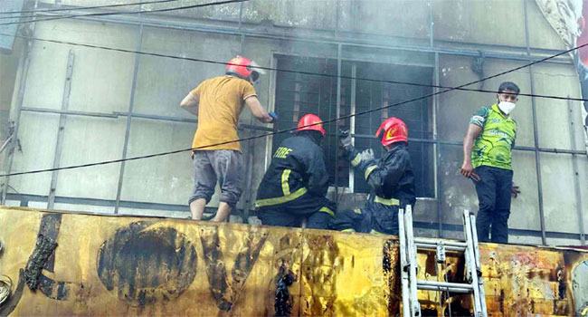 উত্তরার রেস্টুরেন্টের আগুন নিয়ন্ত্রণে, ৭ জনকে উদ্ধার