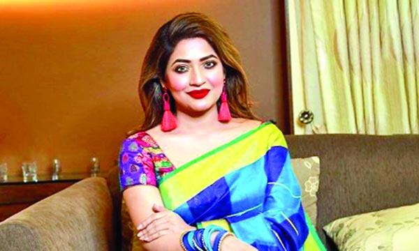 ঢাকা চলচ্চিত্র উৎসবের জুরি বোর্ডে আজমেরী হক বাঁধন