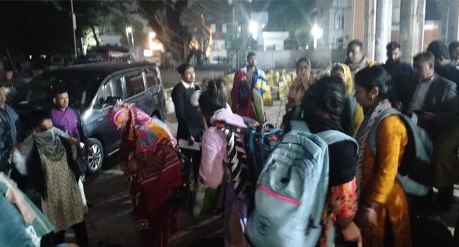 ভারতে কারাভোগ শেষে ফিরল ১৫ বাংলাদেশী নারী-শিশু