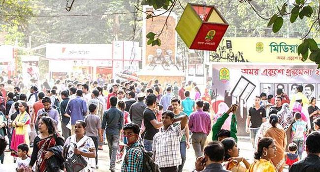 স্টল ভাড়া কমানোর দাবিতে সৃজনশীল প্রকাশকদের অনশনের ডাক