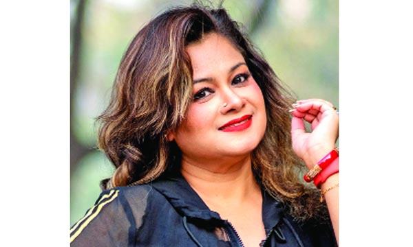 অপু আমানের কথা সুরে নিশাতের দুই গান