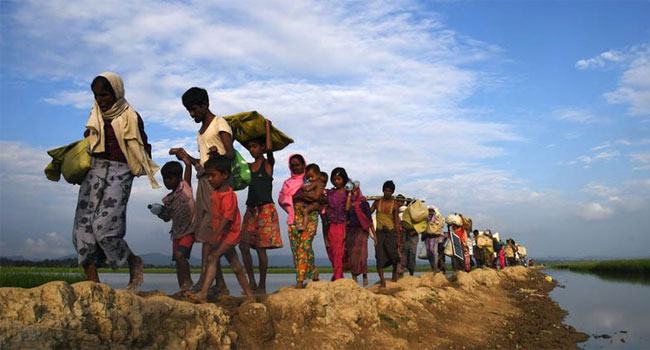 নিরাপত্তা ঝুঁকি বেড়েছে ২ পারের রোহিঙ্গাদের