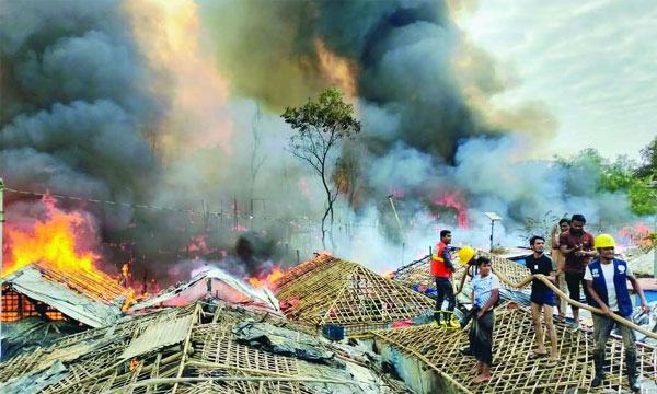 কুতুপালং রোহিঙ্গা ক্যাম্পে অগ্নিদগ্ধ হয়ে ২ শিশুর মৃত্যু