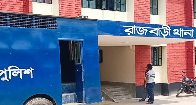 ফেসবুকে ১২ দিনের পরিচয়ে প্রেম, গণধর্ষণের শিকার কিশোরী
