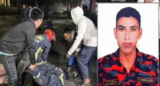 ট্রাকচাপায় ফায়ার ফাইটার নয়ন নিহত : চালক ও হেলপার কারাগারে