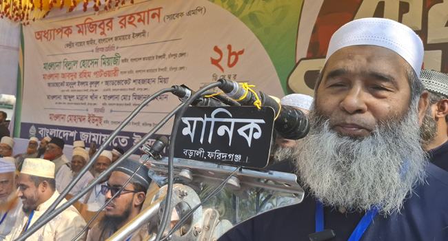 সরকারি অফিসারদের বেশিভাগ পতিত সরকারের দোসর : মুজিবুর রহমান