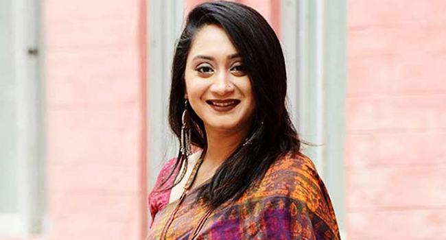 প্রকাশ্যে ক্ষমা চাইতে অভিনেত্রী স্বাগতাকে লিগ্যাল নোটিশ