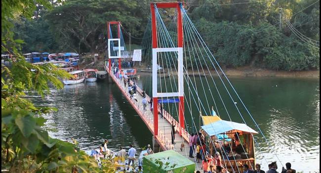 পর্যটকে মুখর রাঙ্গামাটি