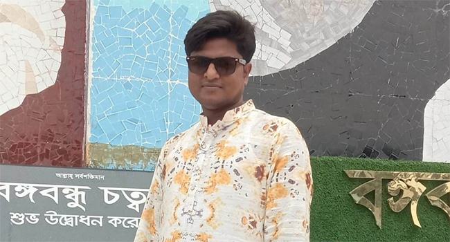 দোহারে শিক্ষার্থীদের ওপর হামলার ঘটনায় আ’লীগ নেতা গ্রেফতার