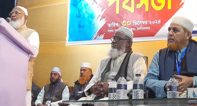 যুবকদের হাতে আগামীর বাংলাদেশ তুলে দিতে চায় দেশবাসী : জামায়াত আমির