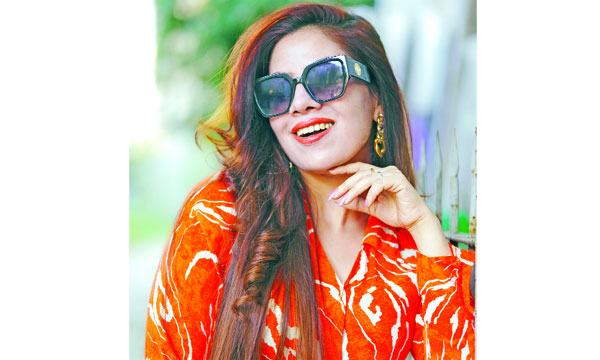 স্টেজ শো দিয়ে শেষ হবে বেলীর ব্যস্ত বছর