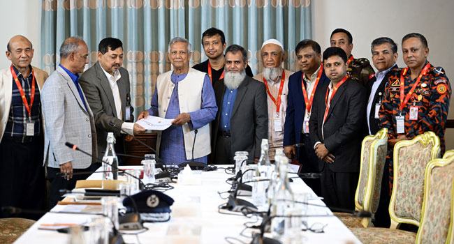 বৈদ্যুতিক লুজ কানেকশন থেকে সচিবালয়ে আগুন