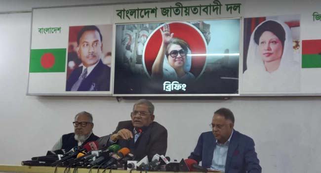 রাজনৈতিক তর্ক-বিতর্কে আ’লীগের দুর্বৃত্তায়ন-চুরি-লুটপাট নিচে পড়ে যাচ্ছে : মির্জা ফখরুল