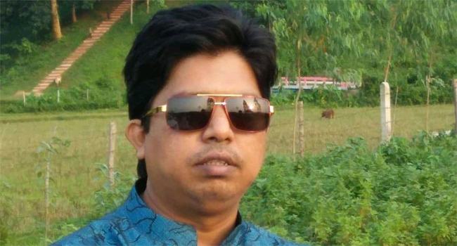 নিজ অফিসে ঝুলন্ত অবস্থায় বাকৃবি কর্মকর্তার লাশ উদ্ধার