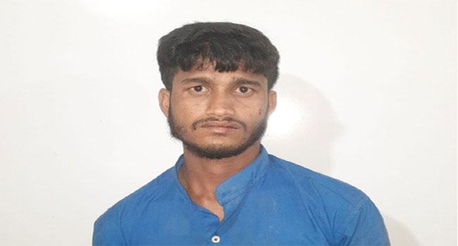 টেকনাফে ৫০ হাজার ইয়াবাসহ আটক ১