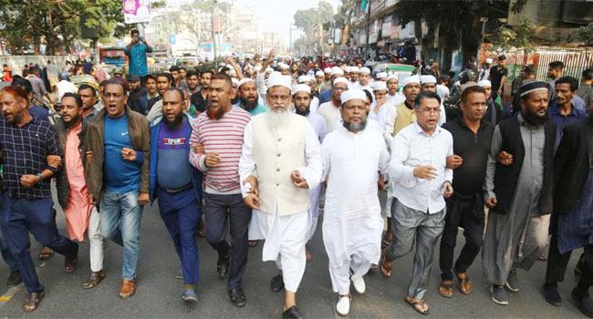 সিলেটে শেখ মুজিবের ম্যুরাল অপসারণে ৩ দিনের আলটিমেটাম