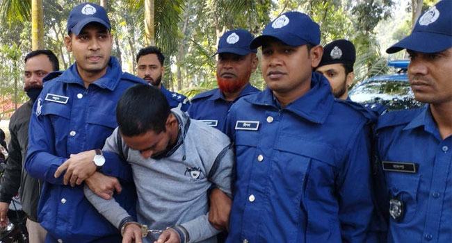 নাটোরের মহাশ্মশানে আলোচিত হত্যাকাণ্ডে অভিযুক্ত গ্রেফতার