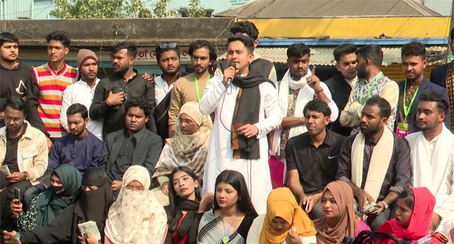 ঘোষণাপত্রে সবার আগে স্বৈরাচার হাসিনার বিচার দেখতে চায় জনগণ : সারজিস