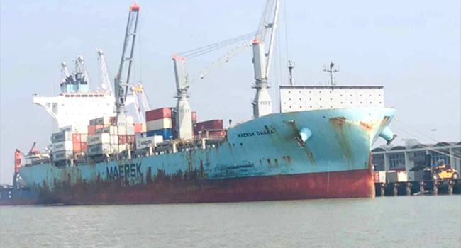 মোংলা বন্দরে ভিড়ল ১৪২.৭০ মিটারের জাহাজ