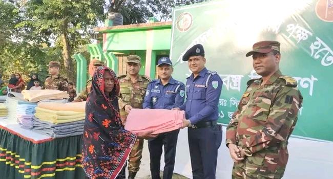 সুনামগঞ্জে শীতার্তদের মাঝে সেনাবাহিনীর শীতবস্ত্র বিতরণ