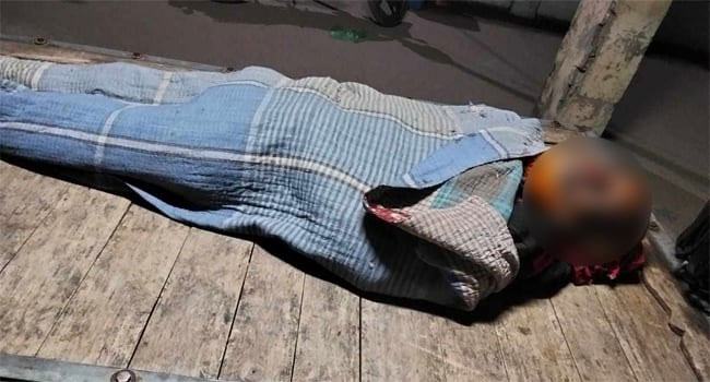 মোংলায় সড়ক দুর্ঘটনায় নিহত ২, আহত ৩