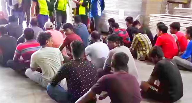 মালয়েশিয়ায় ইমিগ্রেশনের অভিযানে বাংলাদেশীসহ ৪৯ জন আটক