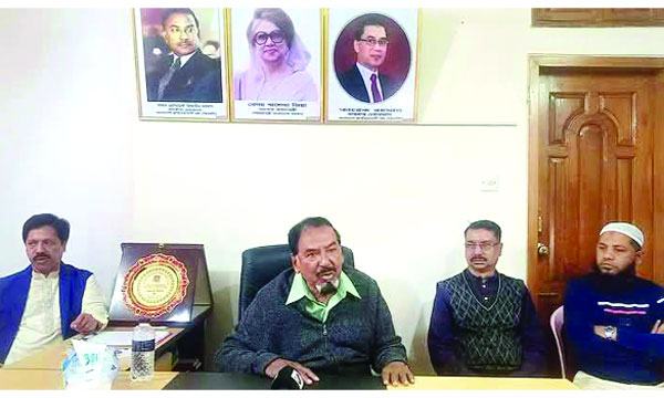 ভারতে বসে শেখ হাসিনা ষড়যন্ত্র করছেন : মেজর হাফিজ