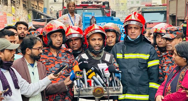 সেফটি প্ল্যান ছিল না হাজারীবাগের আগুন লাগা ভবনটির