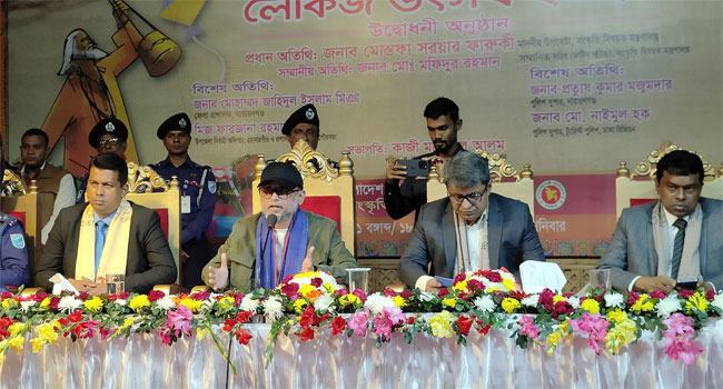 ফ্যাসিস্ট ও তাদের দোসরদের মন্দিরে হামলার চক্রান্ত সফল হয়নি : উপদেষ্টা ফারুকী