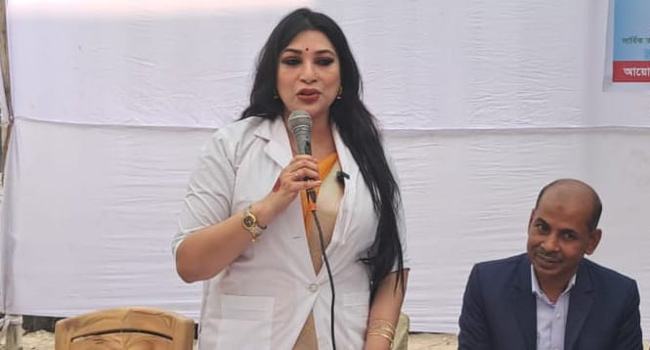 ডিবির হারুন ফোন করে সেখানে যেতে বলেন : ডা. সাবরিনা