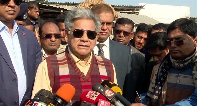 দক্ষিণাঞ্চলের নৌপথ সচল রাখতে কাজ করছে সরকার : উপদেষ্টা সাখাওয়াত