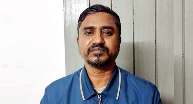 মানিকগঞ্জে ছাত্রদের উপর প্রকাশ্যে সশস্ত্র হামলার নেতা আব্দুর রাজ্জাক গ্রেফতার