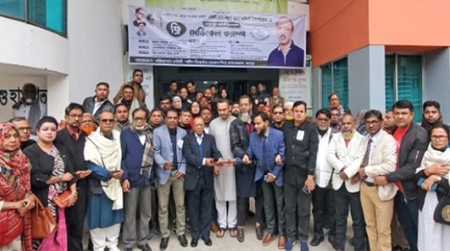 আ’লীগ নির্বাচন করতে পারবে কিনা তা জনগণ বিচার করবে : মিন্টু