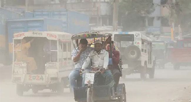 আজও বায়ুদূষণে শীর্ষে ঢাকা
