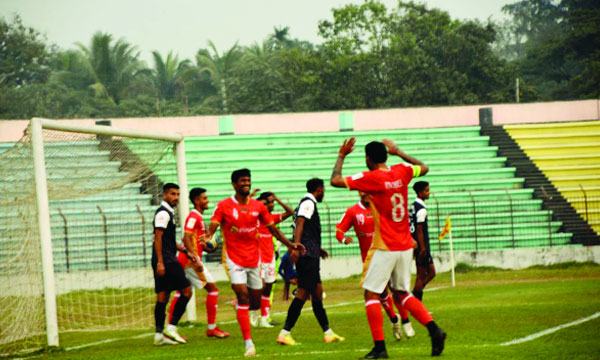 কোয়ালিফায়ারে বসুন্ধরা ও  ব্রাদার্স