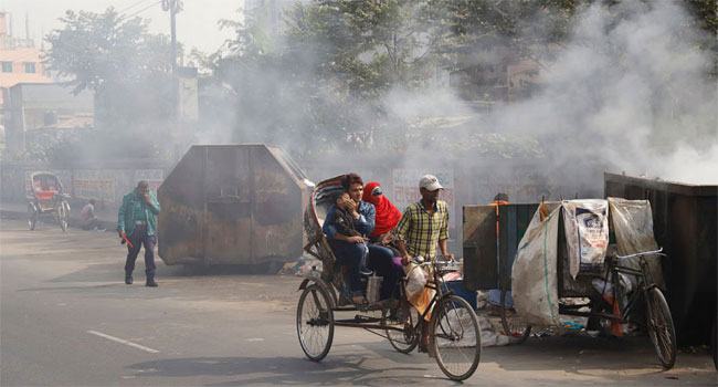 বায়ুদূষণে আজ দ্বিতীয় ঢাকা
