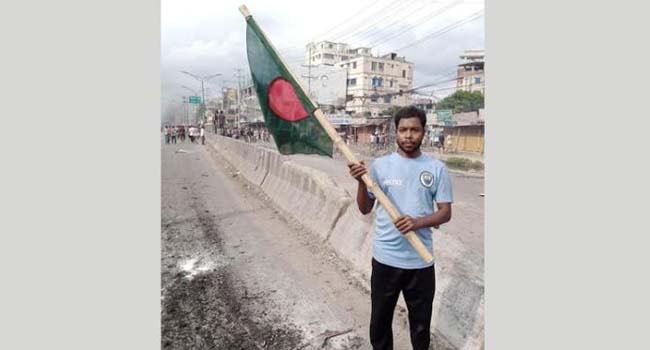 ‘ওষুধ যোগাড় করতে গেলে খাবারের টাকায় টান পড়ে!’