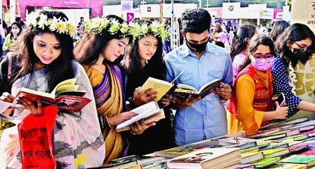 আজ থেকে শুরু অমর একুশে বইমেলা